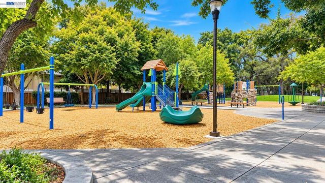 7508 San Sabana Rd, Dublin, CA 94568