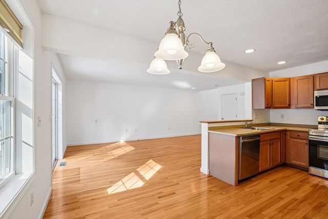 18 Alden Drive 18, Berlin, MA 01503