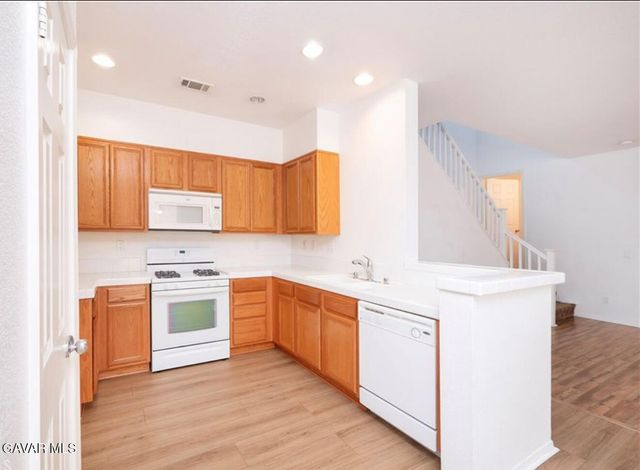 38133 Mendocino Way, Palmdale, CA 93550