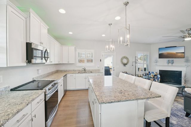 78 Bushel Basket Drive, Benson, NC 27504