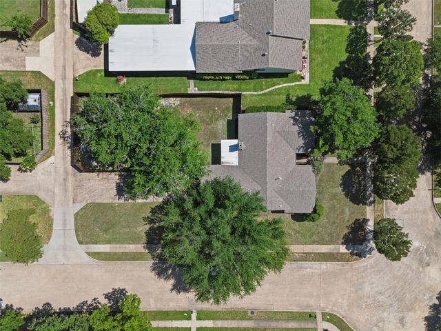 8 Green View Circle, Richardson, TX 75081