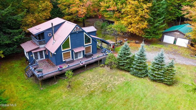 42 Huber Road, Warrensburg, NY 12885