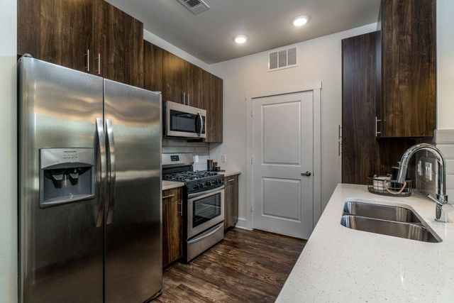 11250 Mason Road 4405, Cypress, TX 77433