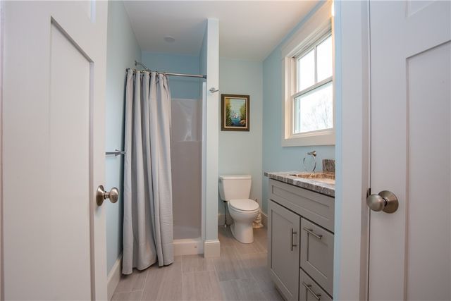 5 Gillies Court, Newport, RI 02840