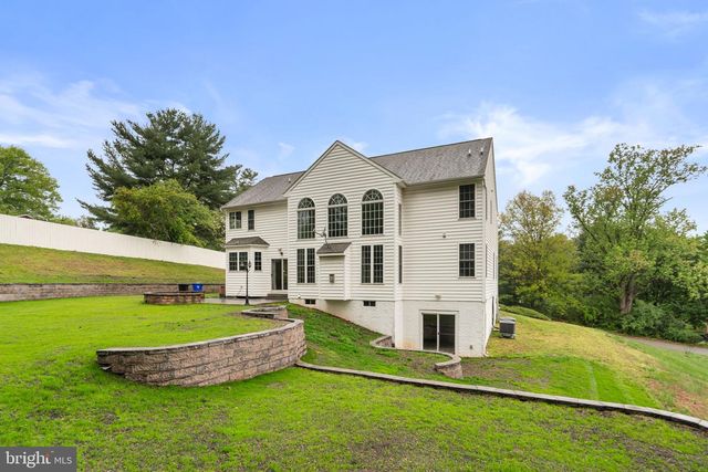 9712 CENTENNIAL MEADOWS LN, Ellicott City, MD 21042