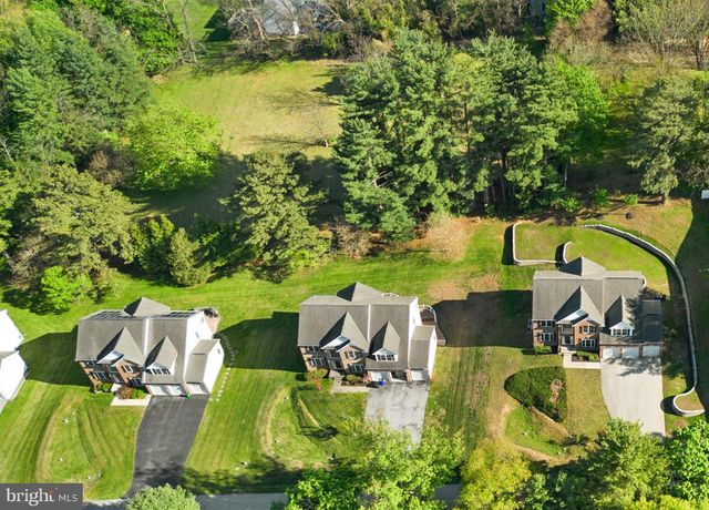 9712 CENTENNIAL MEADOWS LN, Ellicott City, MD 21042