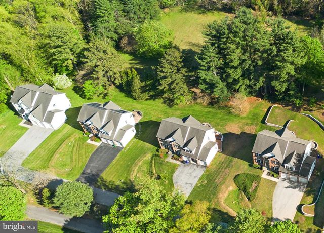 9712 CENTENNIAL MEADOWS LN, Ellicott City, MD 21042
