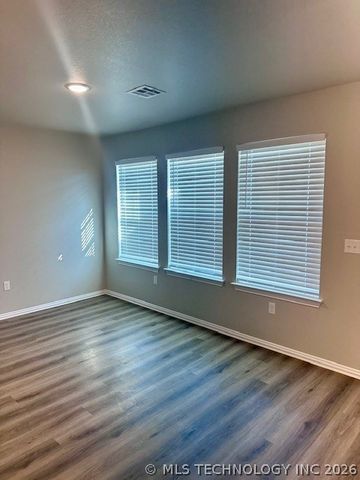 3257 Seabiscuit, Durant, OK 74701