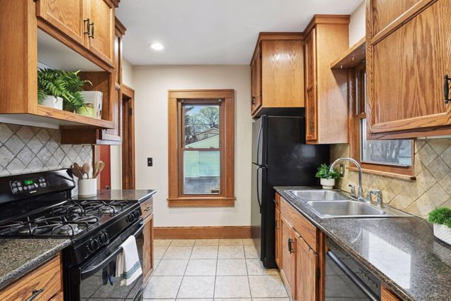 4533 Washburn Avenue S, Minneapolis, MN 55410