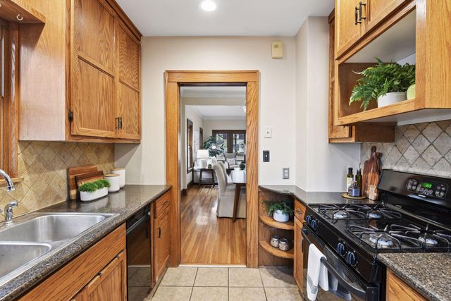 4533 Washburn Avenue S, Minneapolis, MN 55410