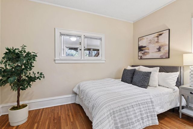 4533 Washburn Avenue S, Minneapolis, MN 55410