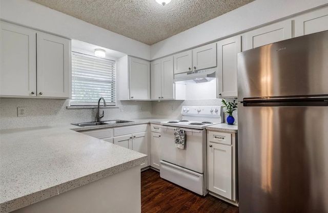 627 Texas Street, Denton, TX 76209