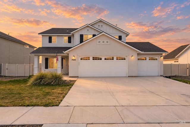 7585 E Flyway St, Nampa, ID 83687 property photo