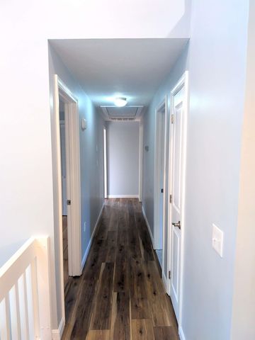 39 Old Auburn Road, Derry, NH 03038