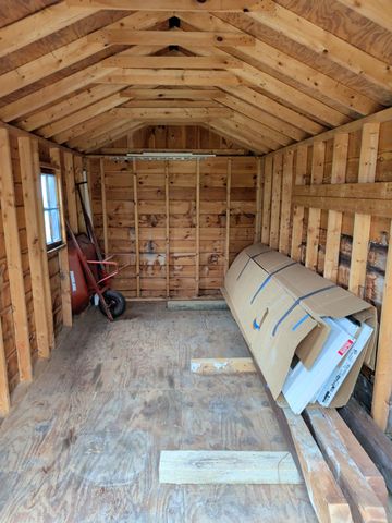 39 Old Auburn Road, Derry, NH 03038
