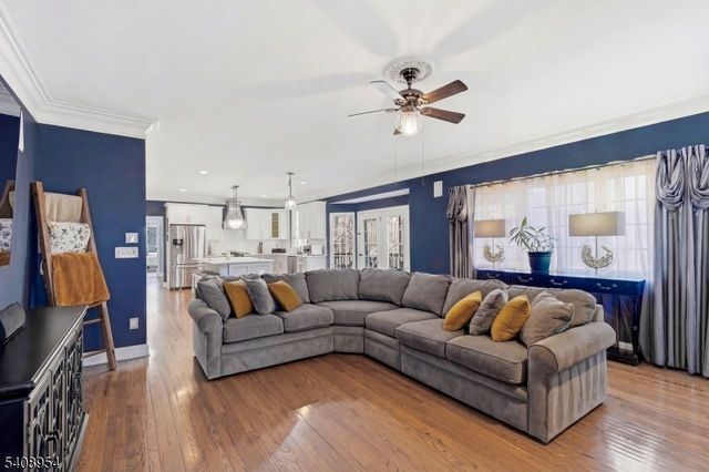 26 Fox Hollow Way, Green Twp., NJ 07821