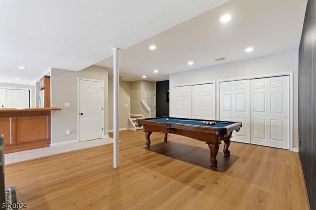 26 Fox Hollow Way, Green Twp., NJ 07821