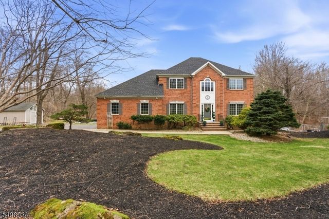 26 Fox Hollow Way, Green Twp., NJ 07821