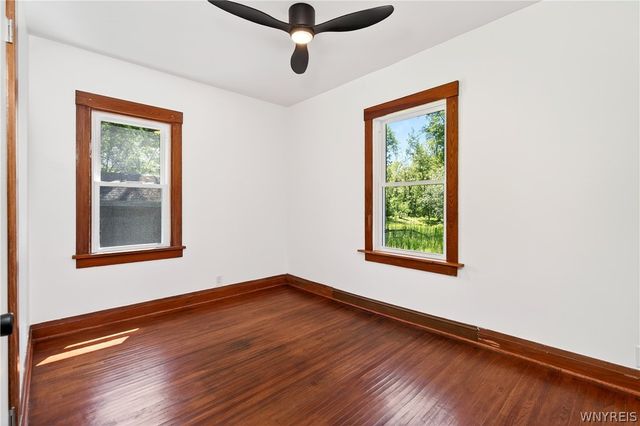 4076 North Freeman Road, Orchard Park, NY 14127
