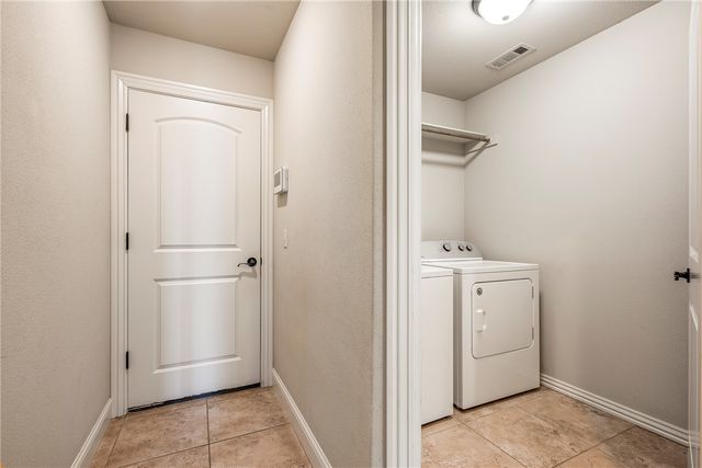 3905 SW Gemstone Boulevard, Bentonville, AR 72713