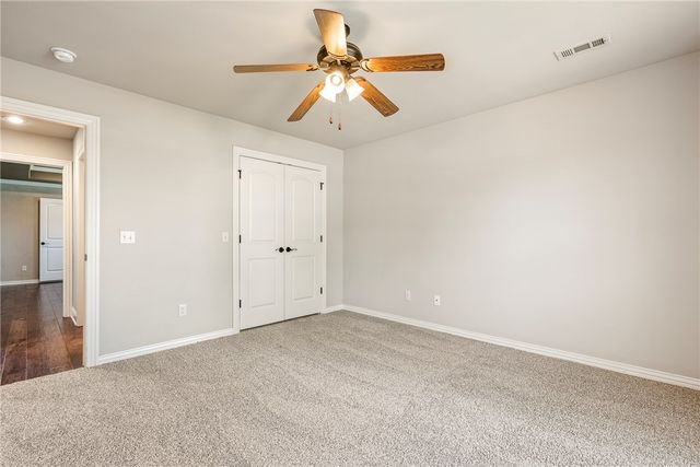 3905 SW Gemstone Boulevard, Bentonville, AR 72713