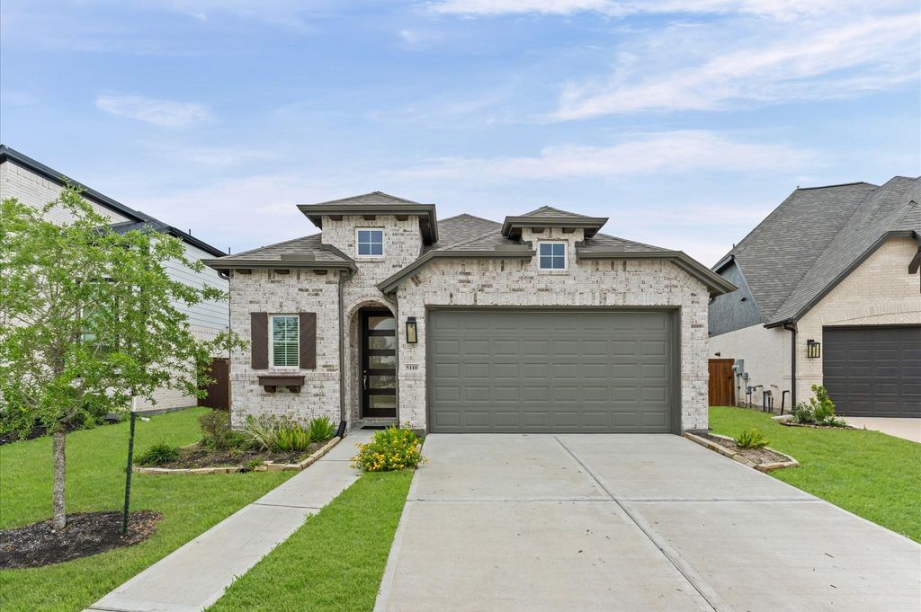 5110 Sistine Drive, Manvel, TX 77583