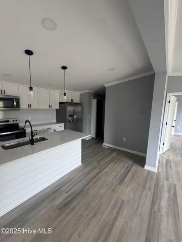 2550 Big Piney Grove Road, Clinton, NC 28328