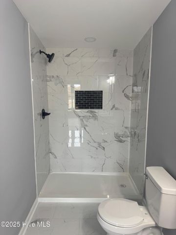 2550 Big Piney Grove Road, Clinton, NC 28328