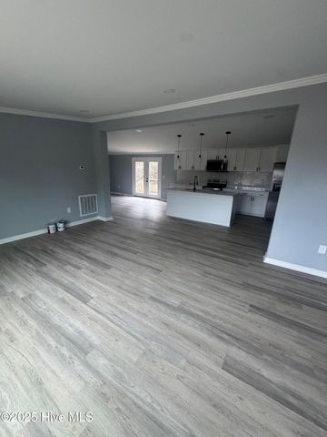 2550 Big Piney Grove Road, Clinton, NC 28328