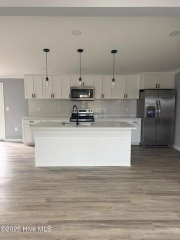 2550 Big Piney Grove Road, Clinton, NC 28328