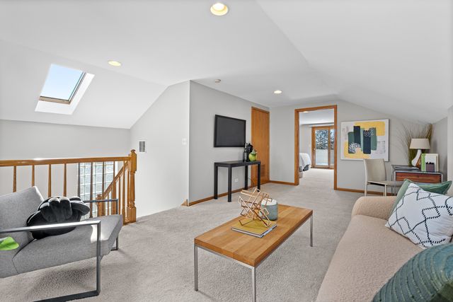 1056 N Marshfield Avenue 3, Chicago, IL 60622