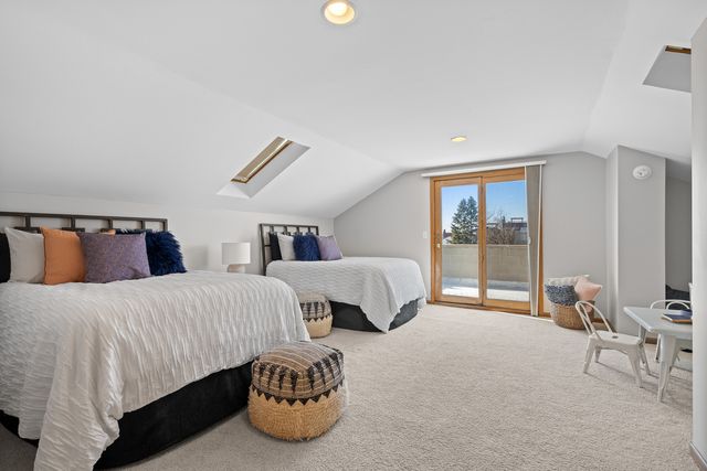 1056 N Marshfield Avenue 3, Chicago, IL 60622