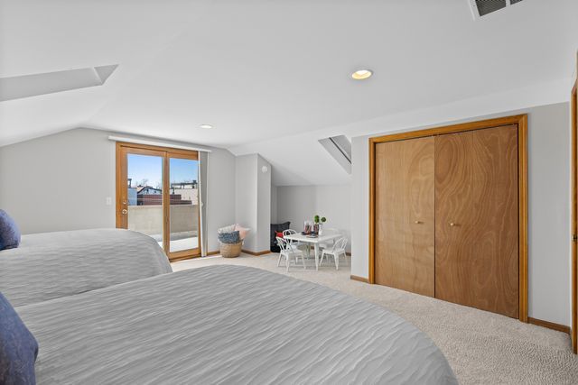 1056 N Marshfield Avenue 3, Chicago, IL 60622