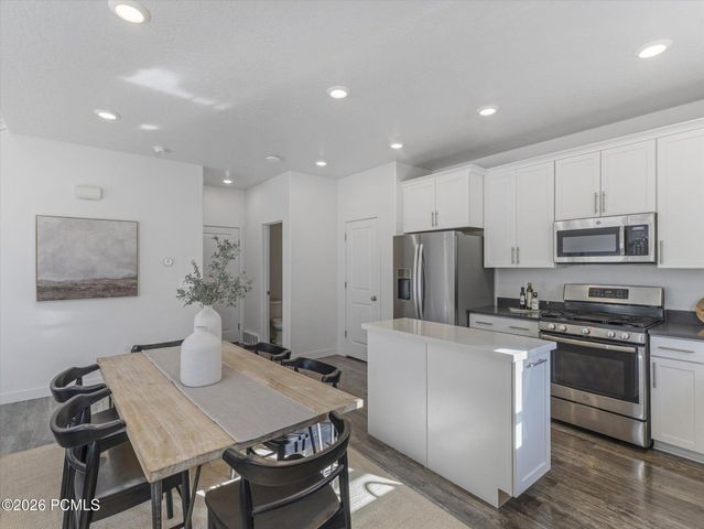 4298 E Half Timber Way, Eagle Mountain, UT 84005