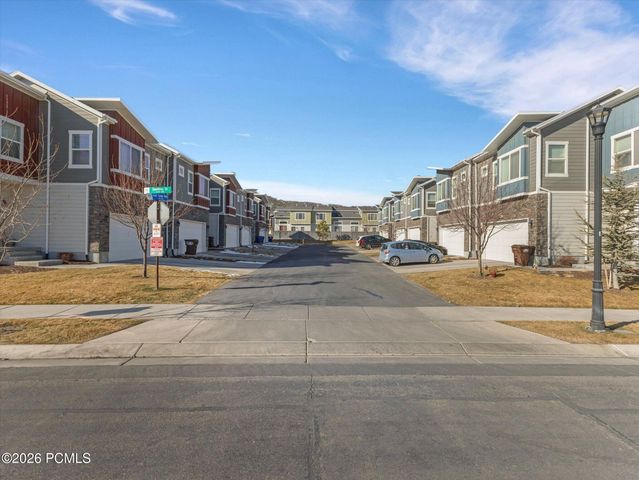 4298 E Half Timber Way, Eagle Mountain, UT 84005