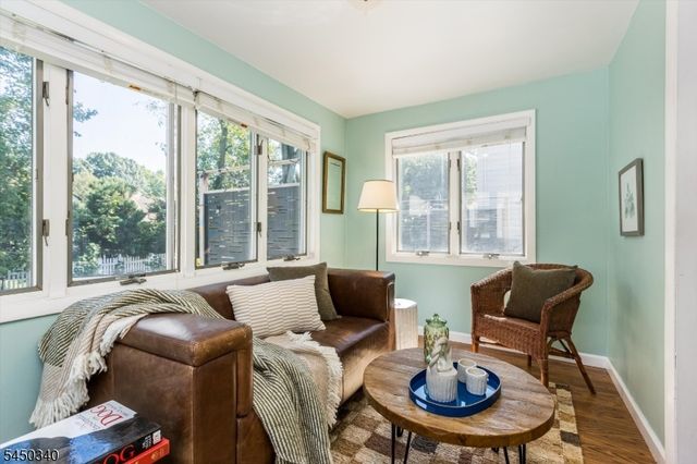 195 Stonehouse Rd, Bloomfield Twp., NJ 07028