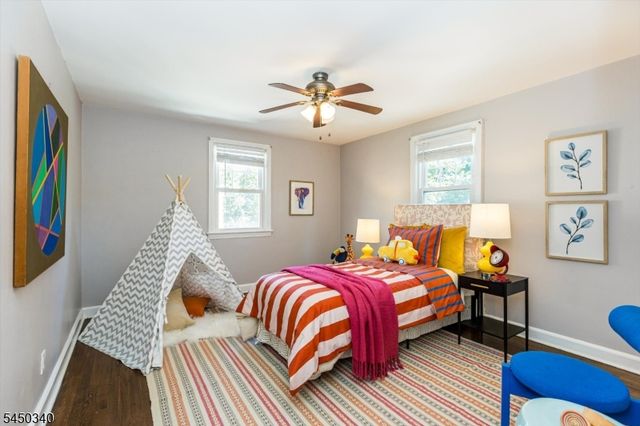 195 Stonehouse Rd, Bloomfield Twp., NJ 07028