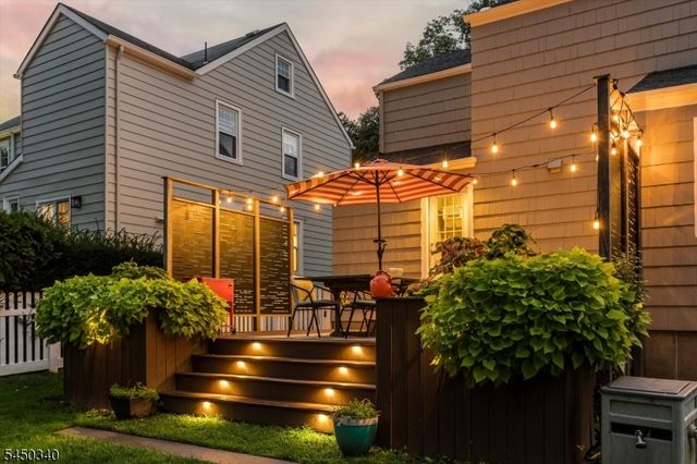 195 Stonehouse Rd, Bloomfield Twp., NJ 07028