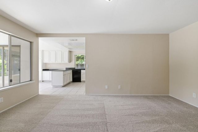 4360 Armadale Way, Sacramento, CA 95823