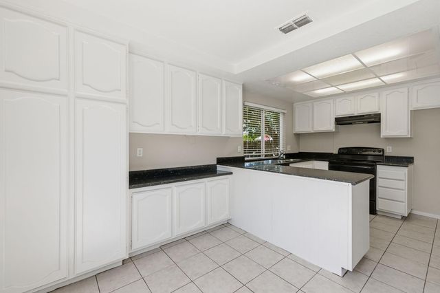 4360 Armadale Way, Sacramento, CA 95823