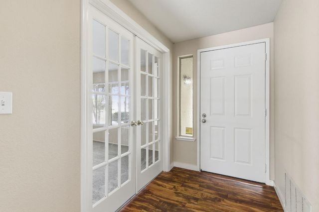 4360 Armadale Way, Sacramento, CA 95823