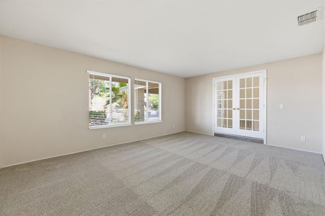 4360 Armadale Way, Sacramento, CA 95823