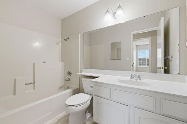 4360 Armadale Way, Sacramento, CA 95823