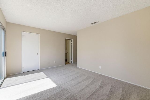 4360 Armadale Way, Sacramento, CA 95823