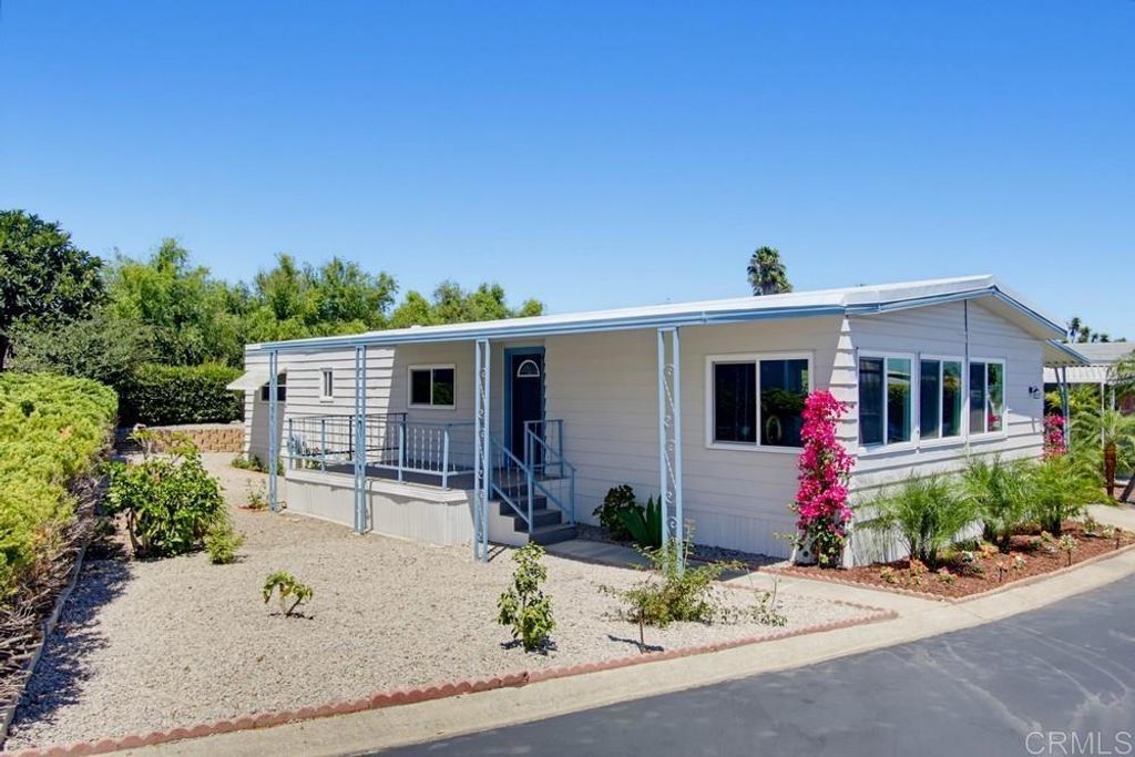 3535 Linda Vista Drive 67, San Marcos, CA 92078 — photo 2