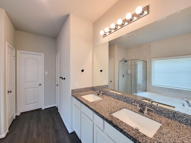 10423 Astor Point Trail, Tomball, TX 77375