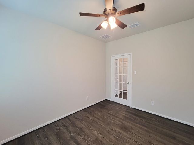 10423 Astor Point Trail, Tomball, TX 77375