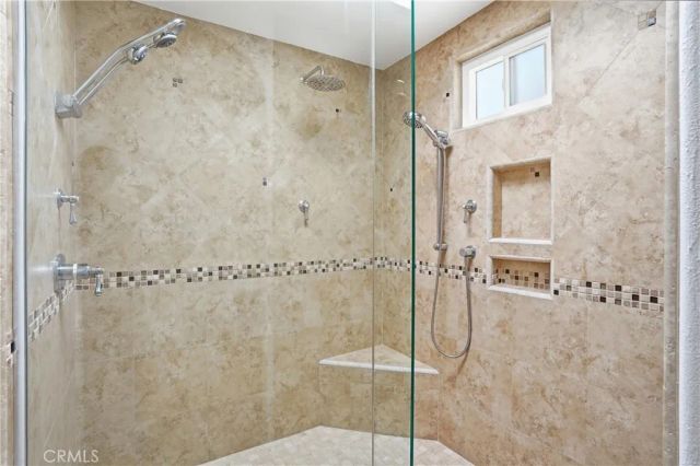 121 Alabama, Huntington Beach, CA 92648