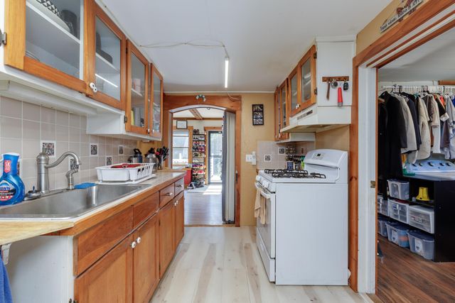 15 Tates Brook Road, Somersworth, NH 03878