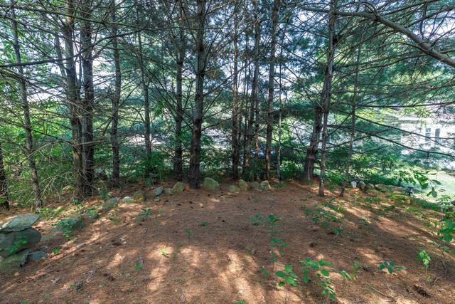 15 Tates Brook Road, Somersworth, NH 03878